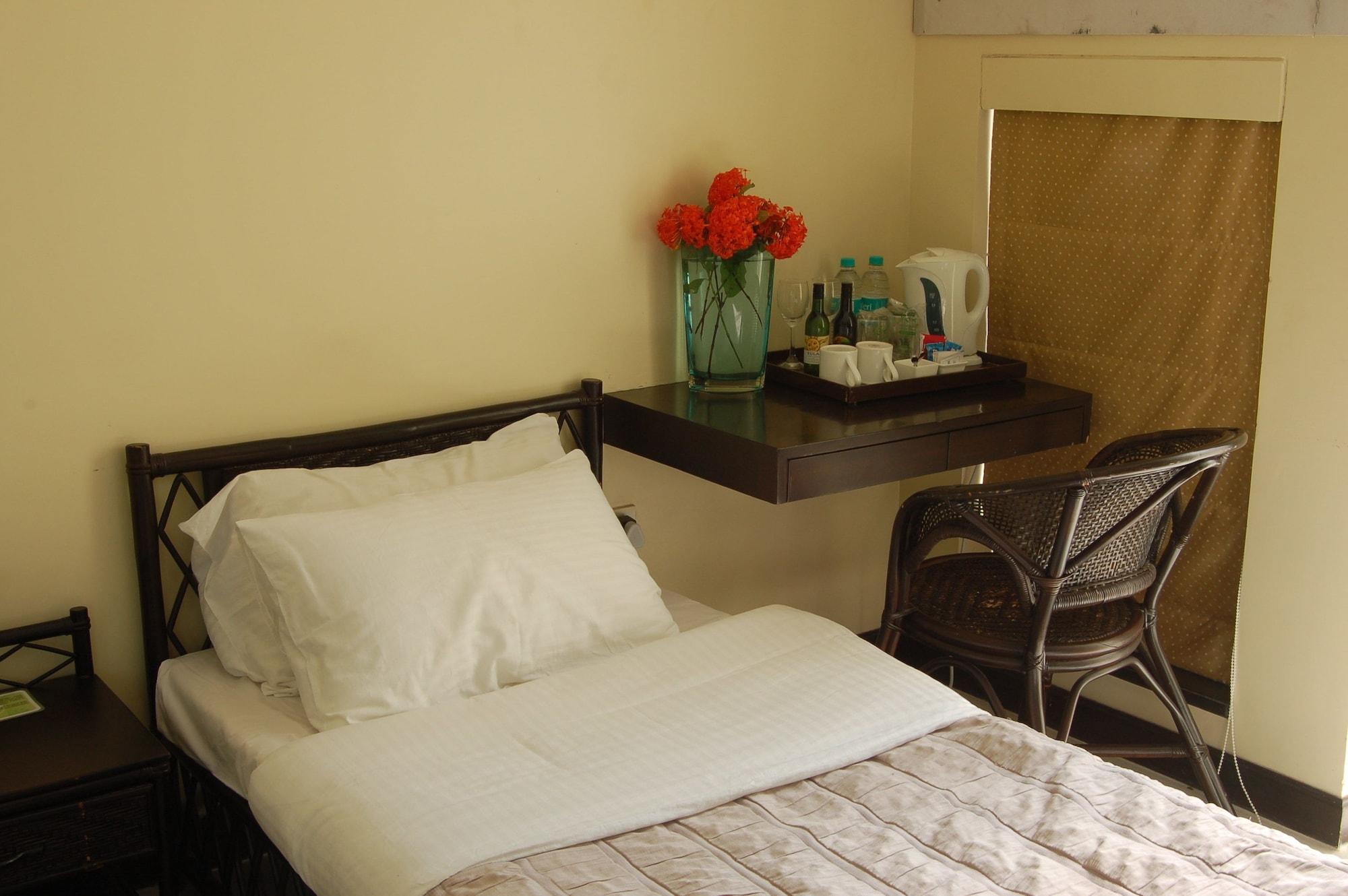 The Meadows Resort And Spa Аурангабад Екстериор снимка